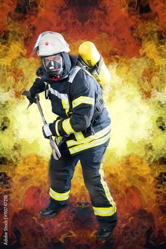 Obraz Straż Pożarna   strazak-w-ochronie-drog-oddechowych-w-plomieniach