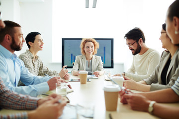 Canvas Print - Meeting in board room