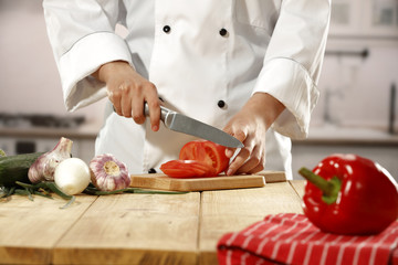 slicing food 