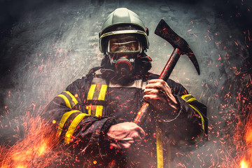 Rescue firefighter man in oxygen mask.