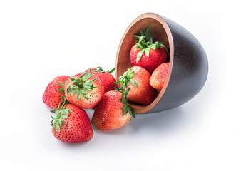 Fresh strawberries in bowl