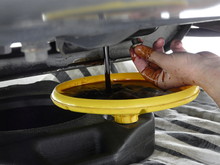 Draining Oil For Car Oil Change