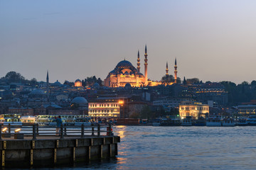 Fototapete - The Süleymaniye Mosque in Istanbul Turkey