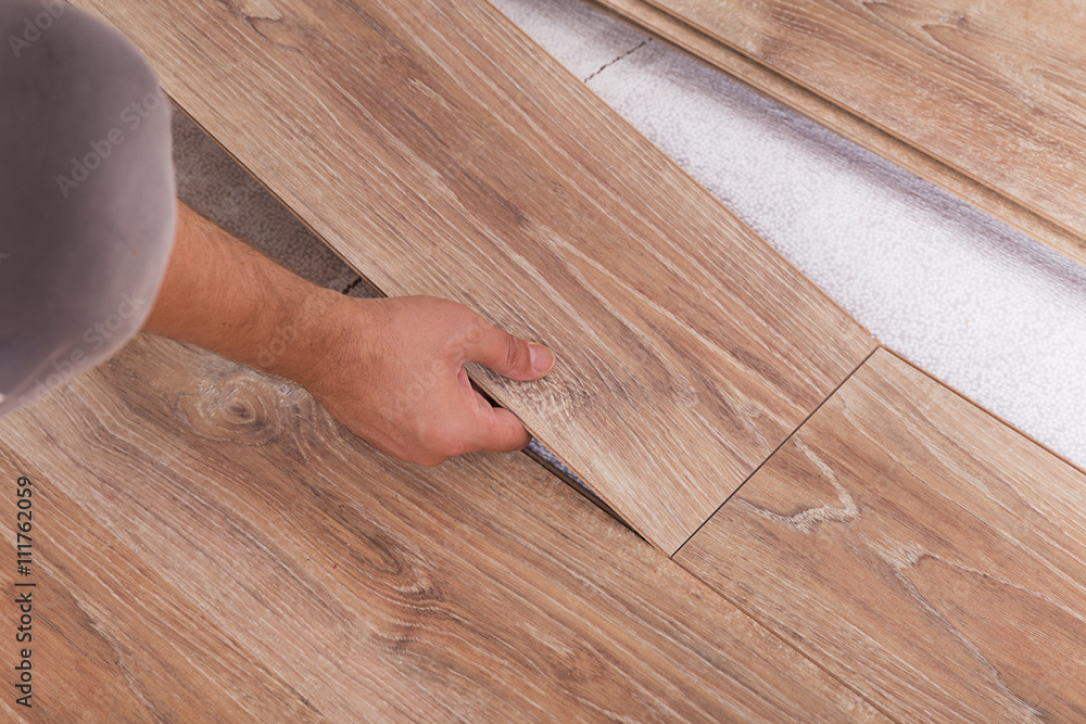 Installing Laminate Flooring Carpenter Lining Parquet