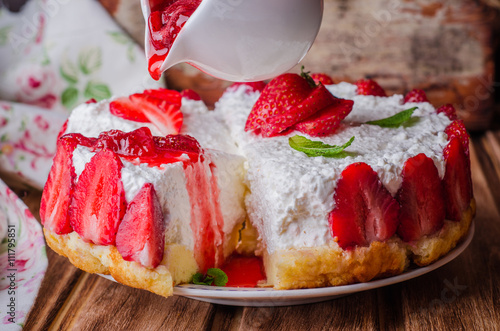 No Baked Strawberry Cheesecake With Cottage Cheese On Wooden