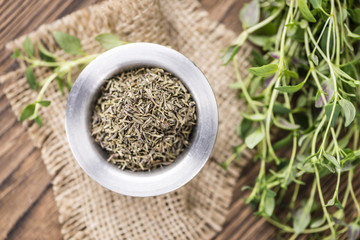 Poster - Portion of dried Thyme