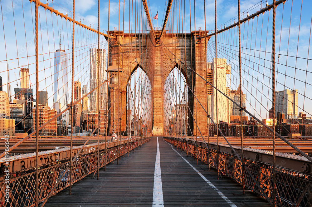 Brooklyn Bridge at sunrise, New York City , Manhattan - obrazy, fototapety, plakaty 