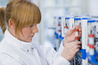© Johnér - Technician in laboratory