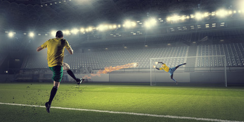 Wall Mural - Hot football moments