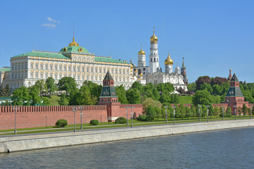 view of the kremlin from the moscow river