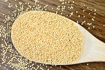 Poster - Amaranth seeds in wooden spoon