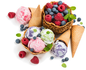 Wall Mural - Vanilla and berries ice cream, above view.