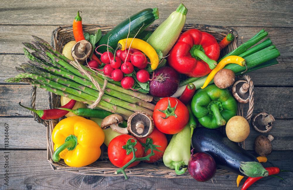 Healthy Organic Vegetables - obrazy, fototapety, plakaty 