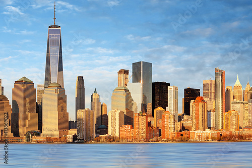 Lower Manhattan skyscrapers and One World Trade Center, New York Poster