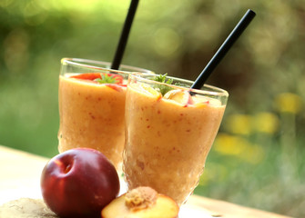 Nectarine smoothie