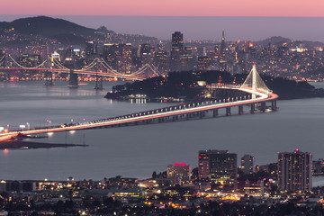 Wall Mural - Dusk over San Francisco, as seen from Berkeley Hills. Aerial view of San Francisco from Grizzly Peak in Berkeley, California, USA.