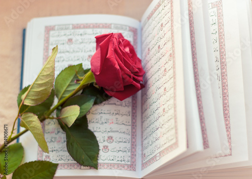 Quran Rose Gambar Islami Quran Rose Gambar Islami