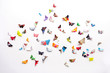Schmetterlinge auf weiss-Papierfalter