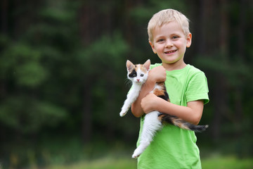 boy  with motley cat