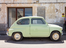 Spanischer Kleinwagen 60er Jahre