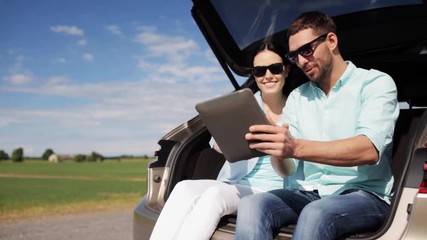 Sticker - happy couple with tablet pc at hatchback car trunk 25