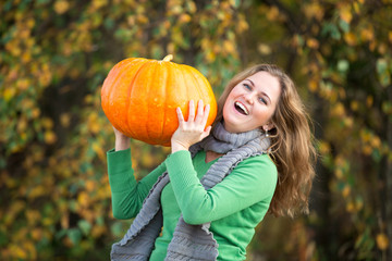 Poster - woman, pumpkin