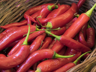 Guindillas en mercado