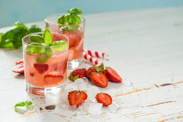 Wall Mural - Strawberry and basil infused water