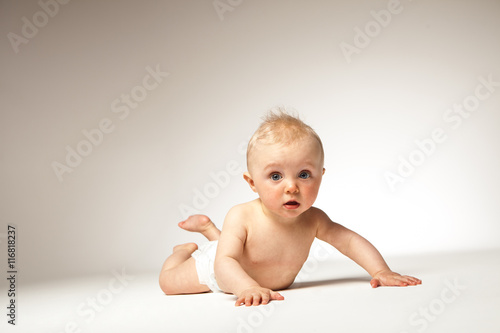 Baby Krabbelt Buy This Stock Photo And Explore Similar Images At