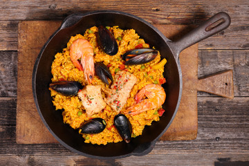 Wall Mural - seafood paella