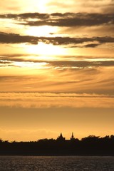 coucher de soleil sur la côte bretonne