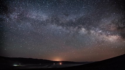 Wall Mural - Amazing time-lapse of the stars moving across the night sky.