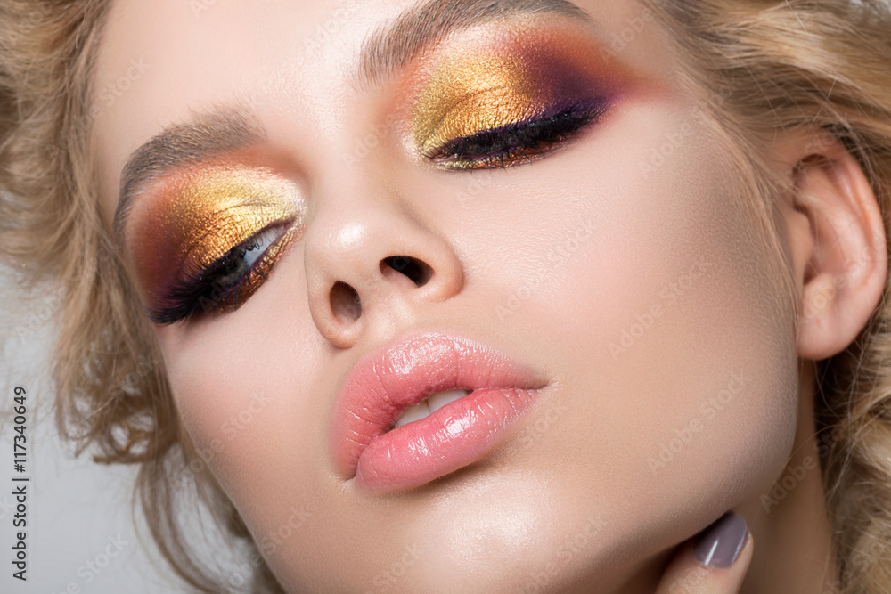 Close up beauty portrait of young woman with summer makeup - obrazy, fototapety, plakaty 