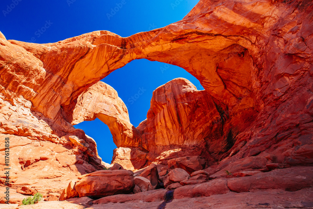 Double Arch in Arches National Park, Utah, USA - obrazy, fototapety, plakaty 