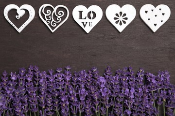 Fotomurales - Lavender and hearts.