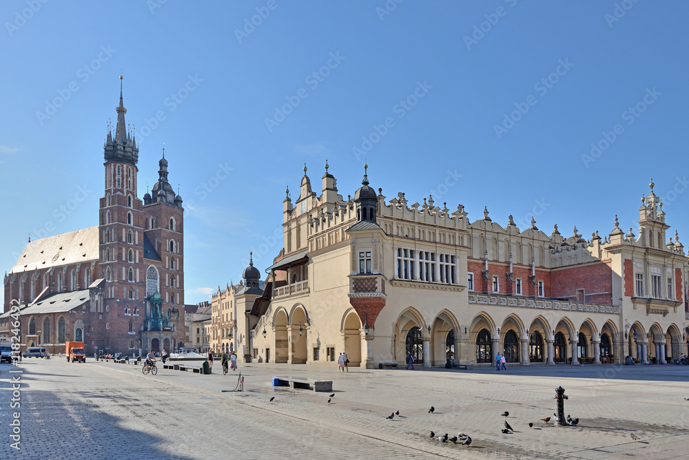Old Town square in Krakow, Poland - obrazy, fototapety, plakaty 