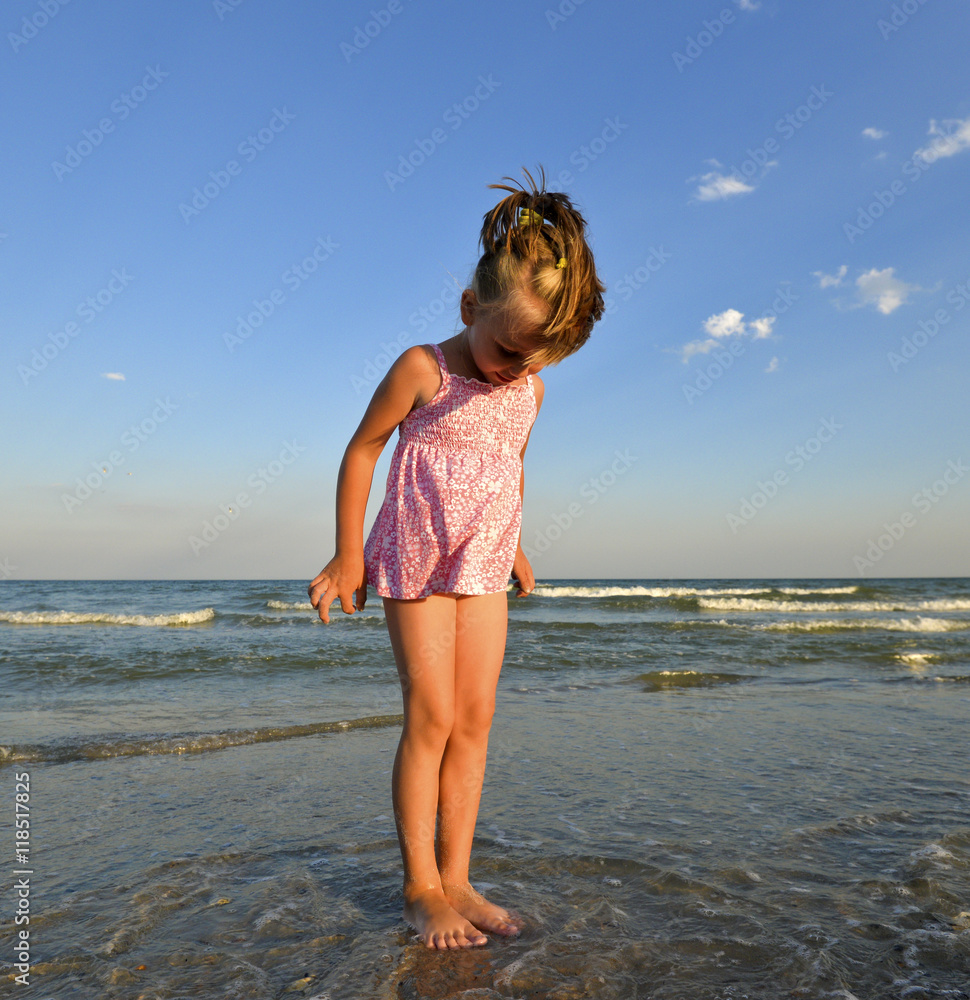 kids girl on the beach 