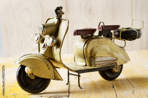 kolekcjonerski-model-skurera-vespa-bez-kierownicy