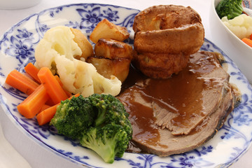 Canvas Print - traditional roast beef dinner