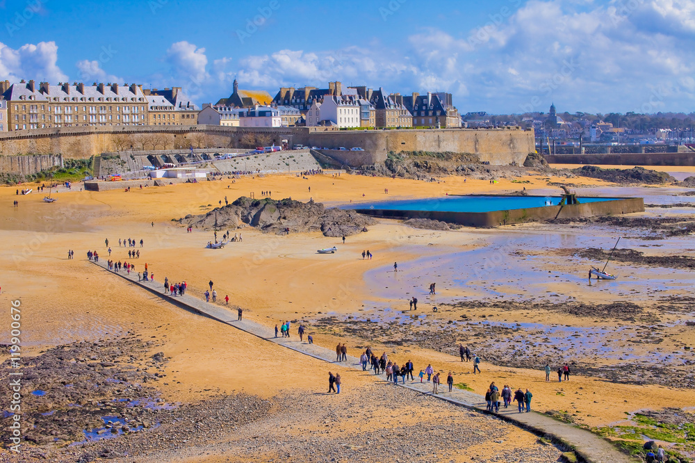 La Plage Du Sillon à Marée Haute Picture Of Plage Du