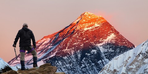 Poster - Evening colored view of Mount Everest with tourist