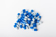 Zdjęcia przedstawia tabletki,wykorzystywane w przemyśle farmaceutycznym, w celu ochrony zdrowia osoby chorej.