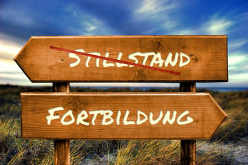 Wall Mural - Schild 129 - Fortbildung