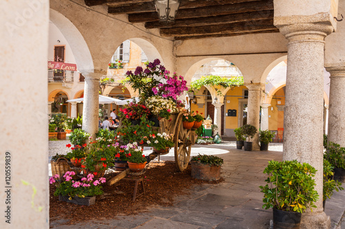 Fotografie, Obraz Scorci del centro storico di Orta San Giulio, Lago d'Orta, Novara, Piemonte, Ita