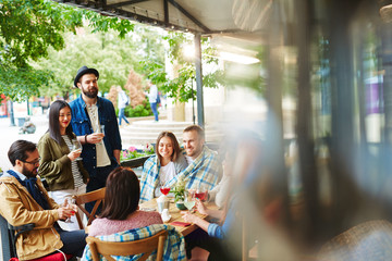 Canvas Print - Hangout of young people