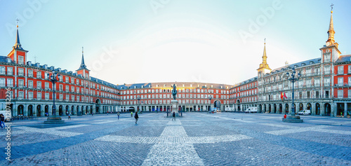 Leinwand Poster  Morning Light at Plaza Mayor in Madrid , Spain
