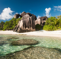 Wall Mural - Anse Source d'Argent, Seychelles