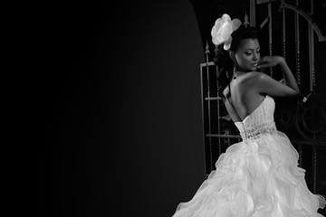 Beautiful brunette bride black and white photo