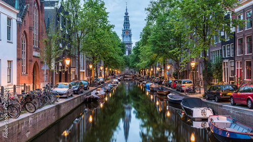 Cuadros en Lienzo Amsterdam City, Illuminated Building and Canal at night, Netherlands
