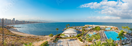 Cuadros en Lienzo Beirut Coast Landscape of the Resort Hotel in Raouche, Beirut, Lebanon